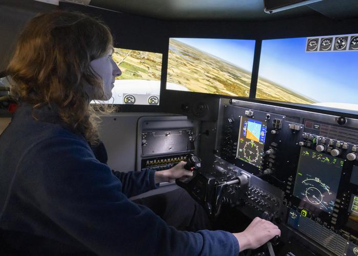 career-pilot-associate.jpg