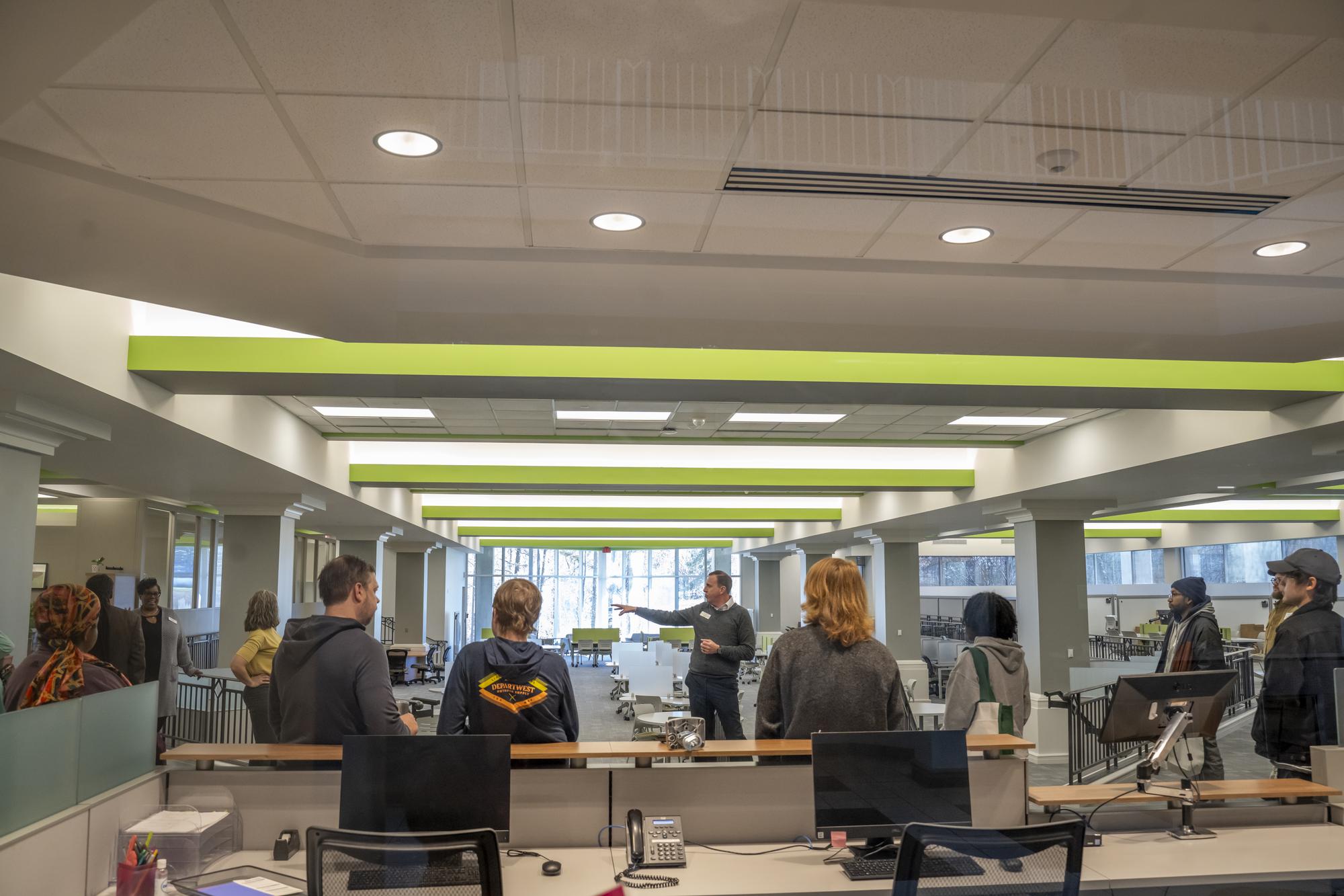 Brad Spielman speaks to a group of students in the new CAE space.