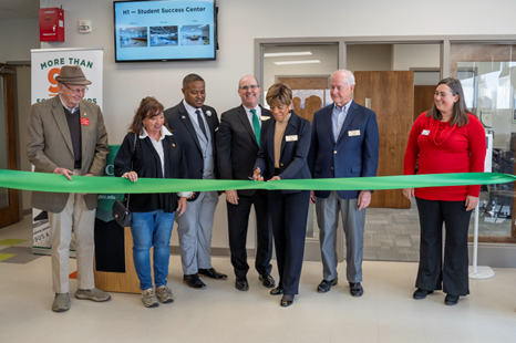 GTCC hosts grand re-opening of Student Success Center 