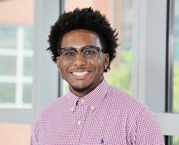 GTCC dual-enrolled alum to speak at 59th college commencement